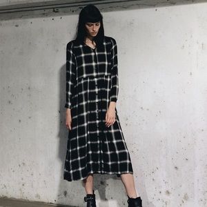 NWT Disturbia Singles Plaid Long Sleeve Midi Dress